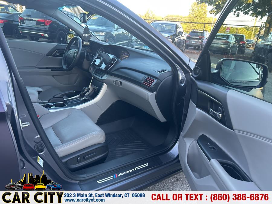 2015 Honda Accord Sedan 4dr I4 CVT EX-L w/Navi, available for sale in East Windsor, Connecticut | Car City LLC. East Windsor, Connecticut 2015 Honda Accord Sedan 4dr I4 CVT EX-L w/Navi, available for sale in East Windsor, Connecticut | Car City LLC. East Windsor, Connecticut
