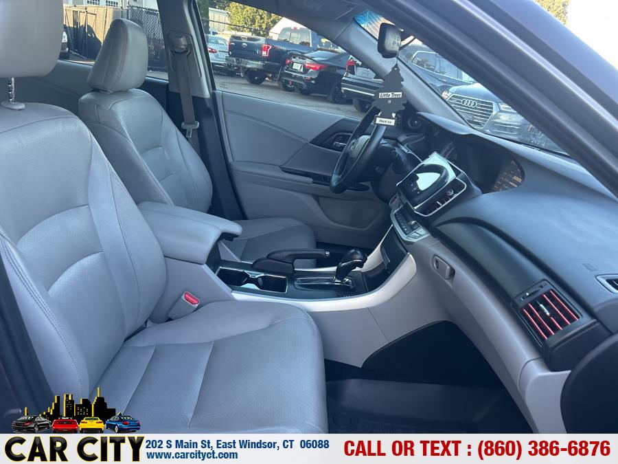 2015 Honda Accord Sedan 4dr I4 CVT EX-L w/Navi, available for sale in East Windsor, Connecticut | Car City LLC. East Windsor, Connecticut 2015 Honda Accord Sedan 4dr I4 CVT EX-L w/Navi, available for sale in East Windsor, Connecticut | Car City LLC. East Windsor, Connecticut
