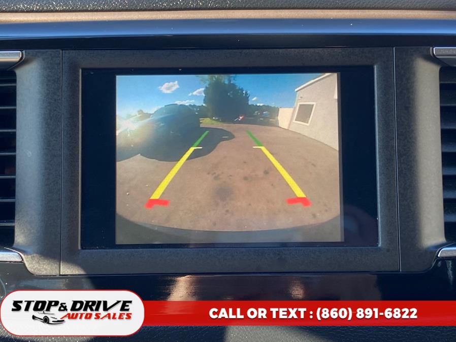 2018 Chrysler Pacifica Touring L FWD, available for sale in East Windsor, Connecticut | Stop & Drive Auto Sales. East Windsor, Connecticut 2018 Chrysler Pacifica Touring L FWD, available for sale in East Windsor, Connecticut | Stop & Drive Auto Sales. East Windsor, Connecticut