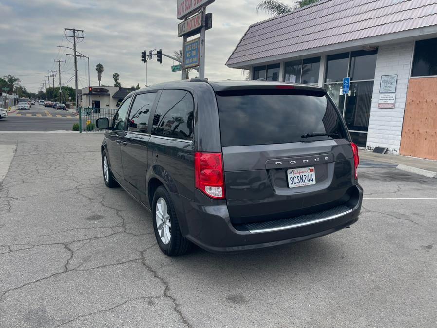 2018 Dodge Grand Caravan SXT Wagon, available for sale in Hawaiian Gardens, California | Luxe Motors. Hawaiian Gardens, California 2018 Dodge Grand Caravan SXT Wagon, available for sale in Hawaiian Gardens, California | Luxe Motors. Hawaiian Gardens, California
