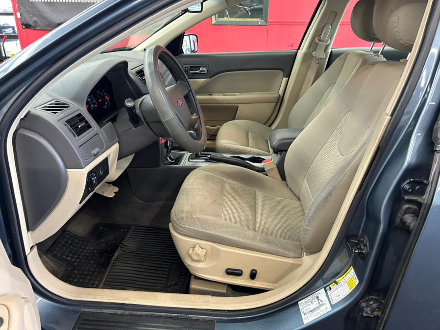 2012 Ford Fusion 4dr Sdn SE FWD, available for sale in Garfield, New Jersey | Urban Motors Collection. Garfield, New Jersey 2012 Ford Fusion 4dr Sdn SE FWD, available for sale in Garfield, New Jersey | Urban Motors Collection. Garfield, New Jersey