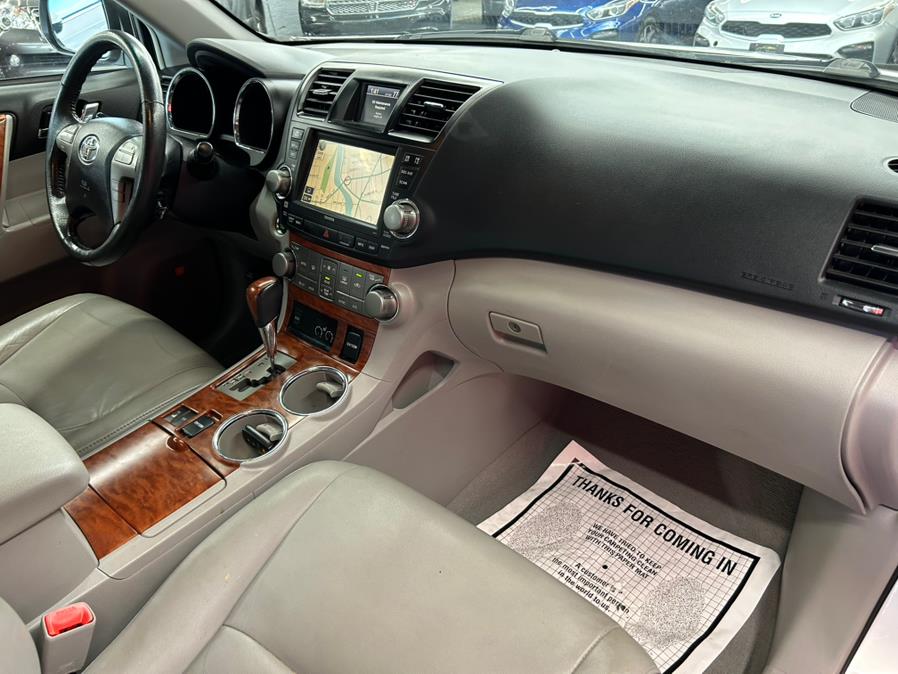 2010 Toyota Highlander 4WD 4dr V6 Limited, available for sale in Garfield, New Jersey | Urban Motors Collection. Garfield, New Jersey 2010 Toyota Highlander 4WD 4dr V6 Limited, available for sale in Garfield, New Jersey | Urban Motors Collection. Garfield, New Jersey