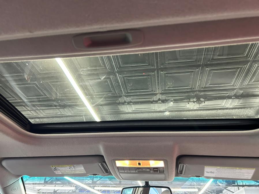 2010 Toyota Highlander 4WD 4dr V6 Limited, available for sale in Garfield, New Jersey | Urban Motors Collection. Garfield, New Jersey 2010 Toyota Highlander 4WD 4dr V6 Limited, available for sale in Garfield, New Jersey | Urban Motors Collection. Garfield, New Jersey