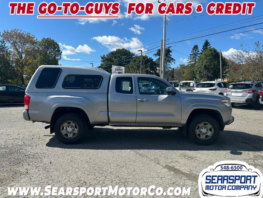 2017 Toyota Tacoma SR Access Cab 4x4 photo 3