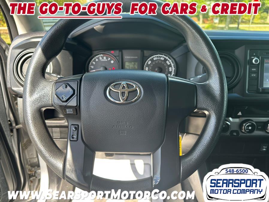 2017 Toyota Tacoma SR Access Cab 4x4 photo 8