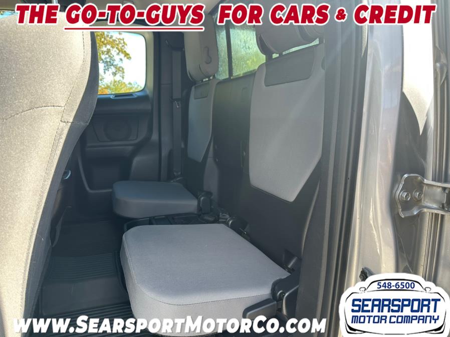 2017 Toyota Tacoma SR Access Cab 4x4 photo 11