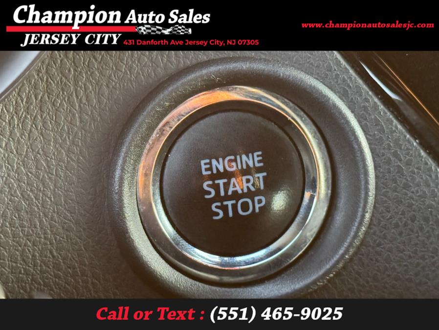 2019 Toyota C-HR XLE FWD (Natl), available for sale in Jersey City, New Jersey | Champion Auto Sales. Jersey City, New Jersey 2019 Toyota C-HR XLE FWD (Natl), available for sale in Jersey City, New Jersey | Champion Auto Sales. Jersey City, New Jersey