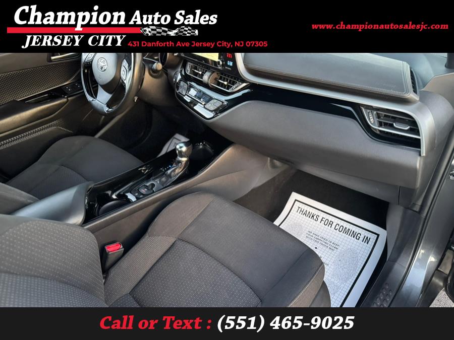 2019 Toyota C-HR XLE FWD (Natl), available for sale in Jersey City, New Jersey | Champion Auto Sales. Jersey City, New Jersey 2019 Toyota C-HR XLE FWD (Natl), available for sale in Jersey City, New Jersey | Champion Auto Sales. Jersey City, New Jersey