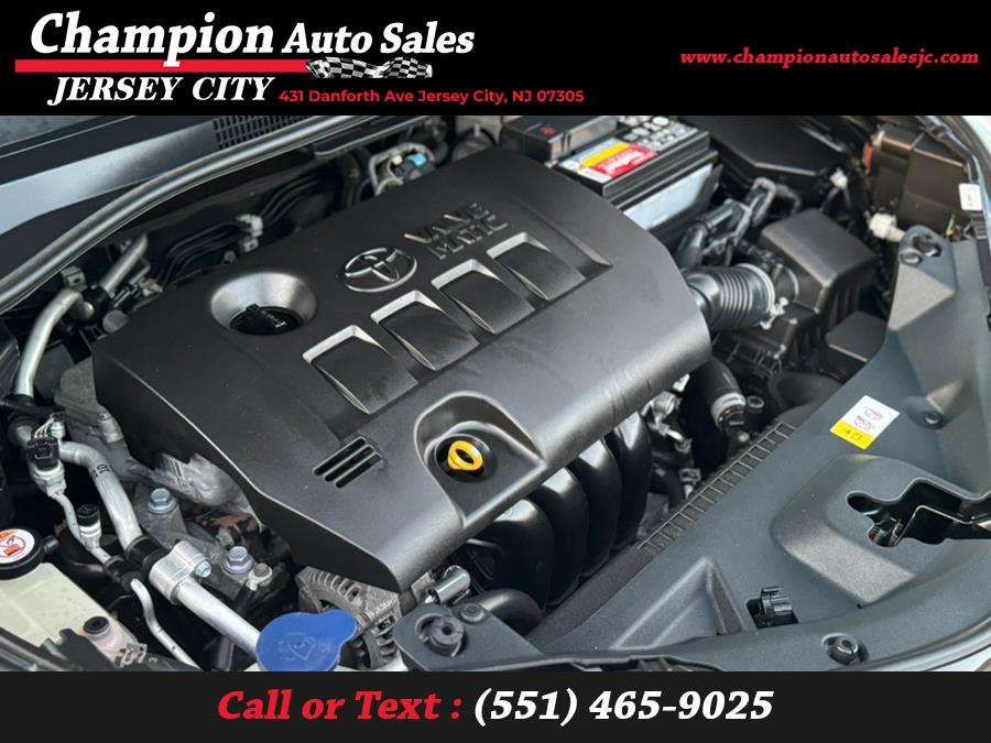 2019 Toyota C-HR XLE FWD (Natl), available for sale in Jersey City, New Jersey | Champion Auto Sales. Jersey City, New Jersey 2019 Toyota C-HR XLE FWD (Natl), available for sale in Jersey City, New Jersey | Champion Auto Sales. Jersey City, New Jersey
