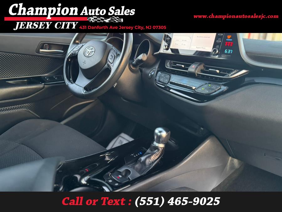 2019 Toyota C-HR XLE FWD (Natl), available for sale in Jersey City, New Jersey | Champion Auto Sales. Jersey City, New Jersey 2019 Toyota C-HR XLE FWD (Natl), available for sale in Jersey City, New Jersey | Champion Auto Sales. Jersey City, New Jersey