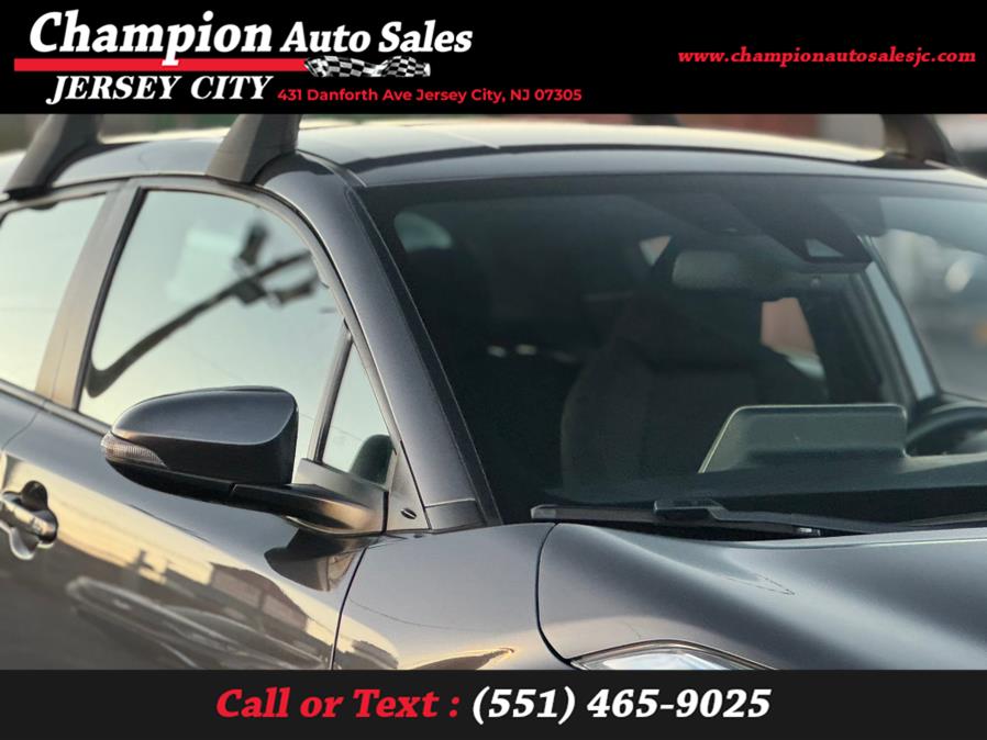 2019 Toyota C-HR XLE FWD (Natl), available for sale in Jersey City, New Jersey | Champion Auto Sales. Jersey City, New Jersey 2019 Toyota C-HR XLE FWD (Natl), available for sale in Jersey City, New Jersey | Champion Auto Sales. Jersey City, New Jersey