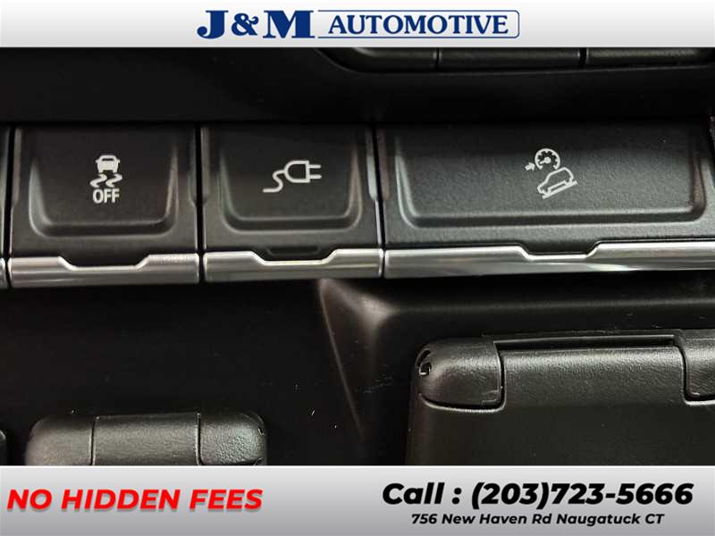 2020 GMC Sierra 2500hd Denali, available for sale in Naugatuck, Connecticut | J&M Automotive Sls&Svc LLC. Naugatuck, Connecticut 2020 GMC Sierra 2500hd Denali, available for sale in Naugatuck, Connecticut | J&M Automotive Sls&Svc LLC. Naugatuck, Connecticut