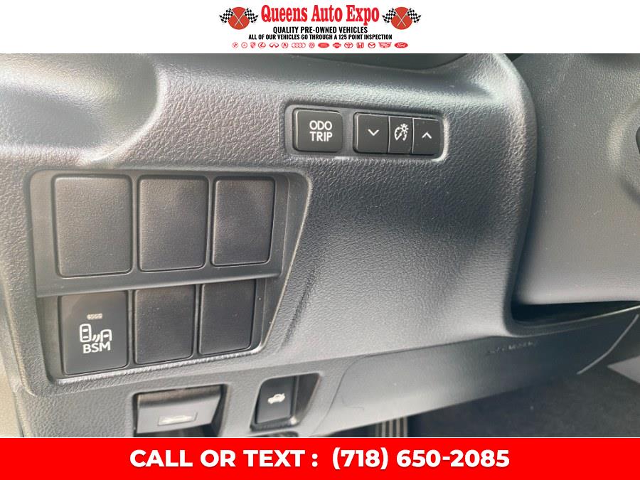 2014 Lexus IS 350 4dr Sdn AWD, available for sale in Woodside, New York | Queens Auto Expo. Woodside, New York 2014 Lexus IS 350 4dr Sdn AWD, available for sale in Woodside, New York | Queens Auto Expo. Woodside, New York