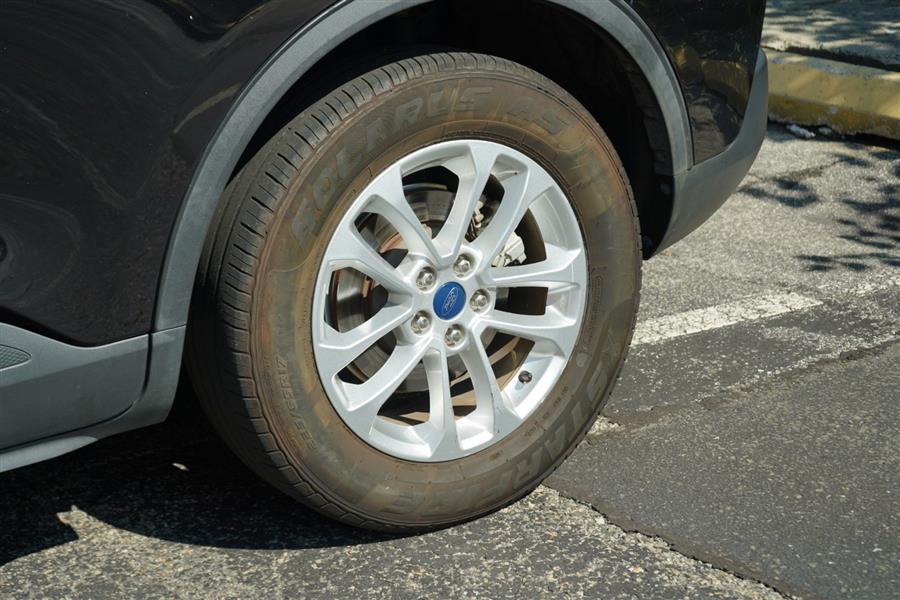 2020 Ford Escape SE, available for sale in Woodside, New York | Drive Central. Woodside, New York 2020 Ford Escape SE, available for sale in Woodside, New York | Drive Central. Woodside, New York