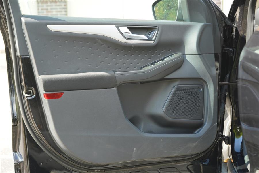2020 Ford Escape SE, available for sale in Woodside, New York | Drive Central. Woodside, New York 2020 Ford Escape SE, available for sale in Woodside, New York | Drive Central. Woodside, New York