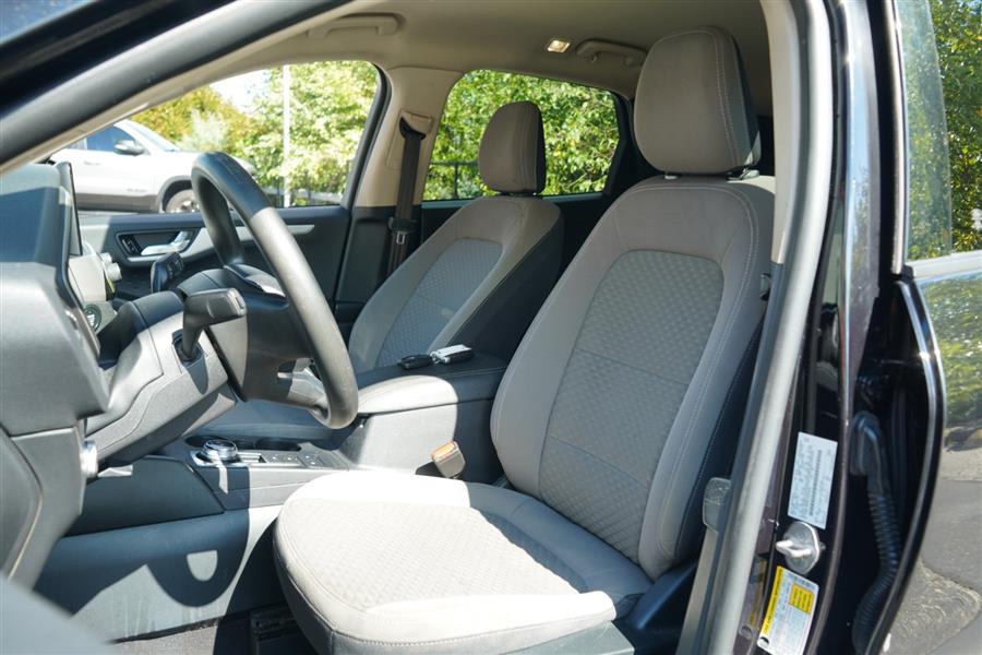 2020 Ford Escape SE, available for sale in Woodside, New York | Drive Central. Woodside, New York 2020 Ford Escape SE, available for sale in Woodside, New York | Drive Central. Woodside, New York