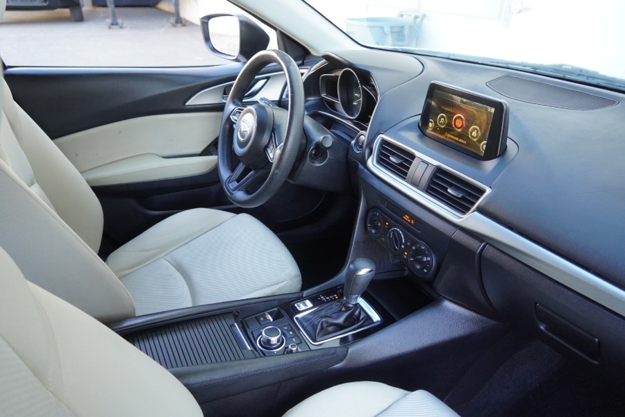 2018 Mazda Mazda3 4-Door Sport Auto, available for sale in Riverside, California | Big Timin Motors LLC. Riverside, California 2018 Mazda Mazda3 4-Door Sport Auto, available for sale in Riverside, California | Big Timin Motors LLC. Riverside, California