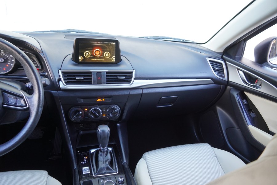 2018 Mazda Mazda3 4-Door Sport Auto, available for sale in Riverside, California | Big Timin Motors LLC. Riverside, California 2018 Mazda Mazda3 4-Door Sport Auto, available for sale in Riverside, California | Big Timin Motors LLC. Riverside, California