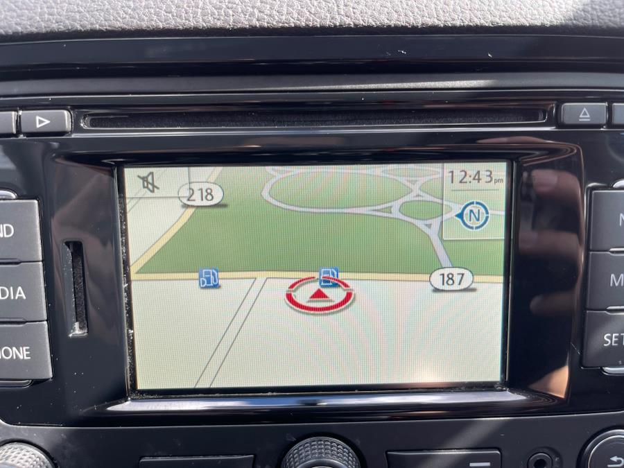2015 Volkswagen Jetta Sedan 4dr DSG 2.0L TDI SEL, available for sale in Bloomfield, Connecticut | AXA Car Sales and Repair LLC. Bloomfield, Connecticut 2015 Volkswagen Jetta Sedan 4dr DSG 2.0L TDI SEL, available for sale in Bloomfield, Connecticut | AXA Car Sales and Repair LLC. Bloomfield, Connecticut