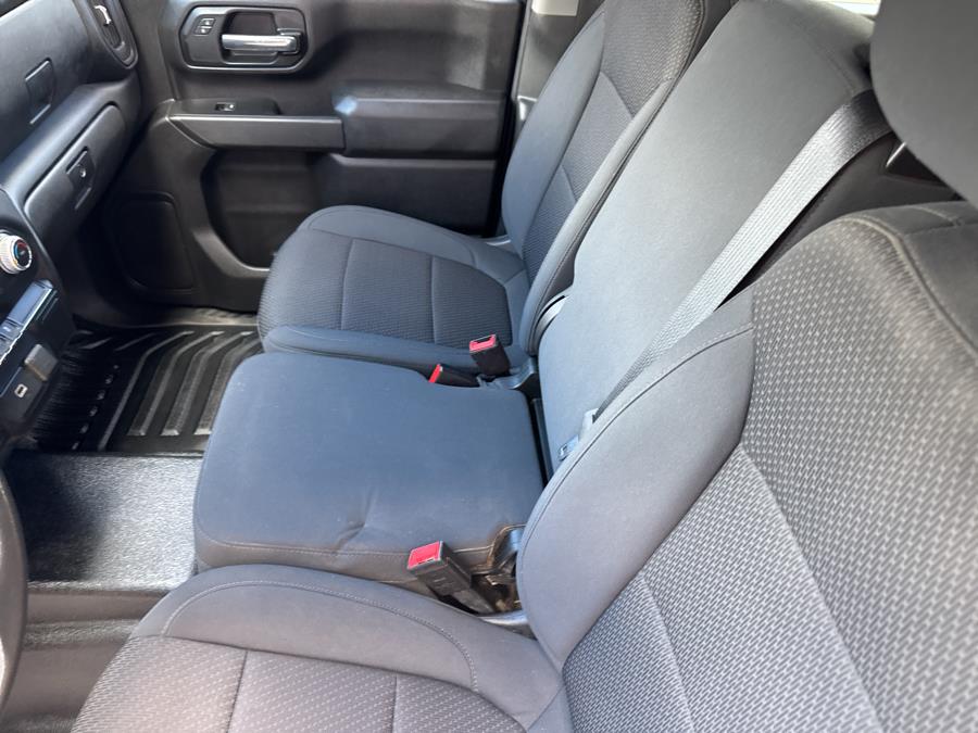 2020 GMC Sierra 2500HD 4WD Crew Cab, available for sale in Waterbury, Connecticut | National Auto Brokers, Inc.. Waterbury, Connecticut 2020 GMC Sierra 2500HD 4WD Crew Cab, available for sale in Waterbury, Connecticut | National Auto Brokers, Inc.. Waterbury, Connecticut