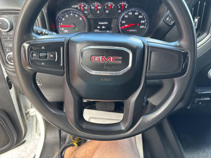 2020 GMC Sierra 2500HD 4WD Crew Cab, available for sale in Waterbury, Connecticut | National Auto Brokers, Inc.. Waterbury, Connecticut 2020 GMC Sierra 2500HD 4WD Crew Cab, available for sale in Waterbury, Connecticut | National Auto Brokers, Inc.. Waterbury, Connecticut