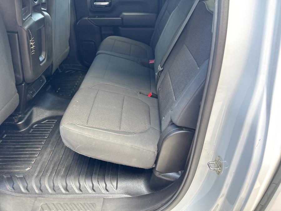 2020 GMC Sierra 2500HD 4WD Crew Cab, available for sale in Waterbury, Connecticut | National Auto Brokers, Inc.. Waterbury, Connecticut 2020 GMC Sierra 2500HD 4WD Crew Cab, available for sale in Waterbury, Connecticut | National Auto Brokers, Inc.. Waterbury, Connecticut