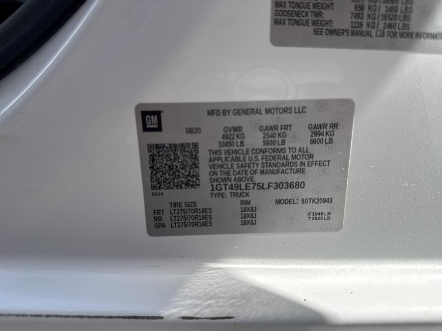2020 GMC Sierra 2500HD 4WD Crew Cab, available for sale in Waterbury, Connecticut | National Auto Brokers, Inc.. Waterbury, Connecticut 2020 GMC Sierra 2500HD 4WD Crew Cab, available for sale in Waterbury, Connecticut | National Auto Brokers, Inc.. Waterbury, Connecticut