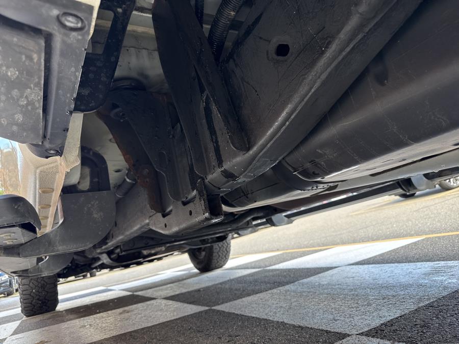 2020 GMC Sierra 2500HD 4WD Crew Cab, available for sale in Waterbury, Connecticut | National Auto Brokers, Inc.. Waterbury, Connecticut 2020 GMC Sierra 2500HD 4WD Crew Cab, available for sale in Waterbury, Connecticut | National Auto Brokers, Inc.. Waterbury, Connecticut