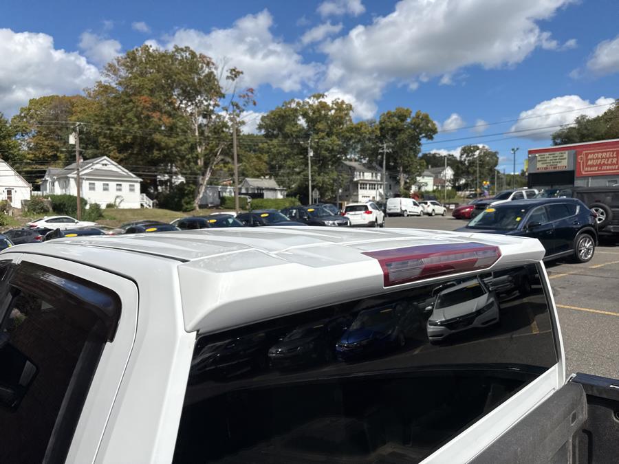 2020 GMC Sierra 2500HD 4WD Crew Cab, available for sale in Waterbury, Connecticut | National Auto Brokers, Inc.. Waterbury, Connecticut 2020 GMC Sierra 2500HD 4WD Crew Cab, available for sale in Waterbury, Connecticut | National Auto Brokers, Inc.. Waterbury, Connecticut