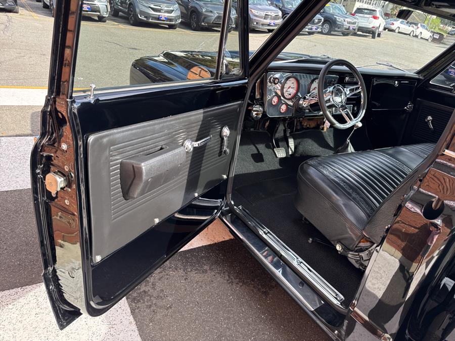 1968 Chevrolet C10 Custom Restomod, available for sale in Waterbury, Connecticut | National Auto Brokers, Inc.. Waterbury, Connecticut 1968 Chevrolet C10 Custom Restomod, available for sale in Waterbury, Connecticut | National Auto Brokers, Inc.. Waterbury, Connecticut