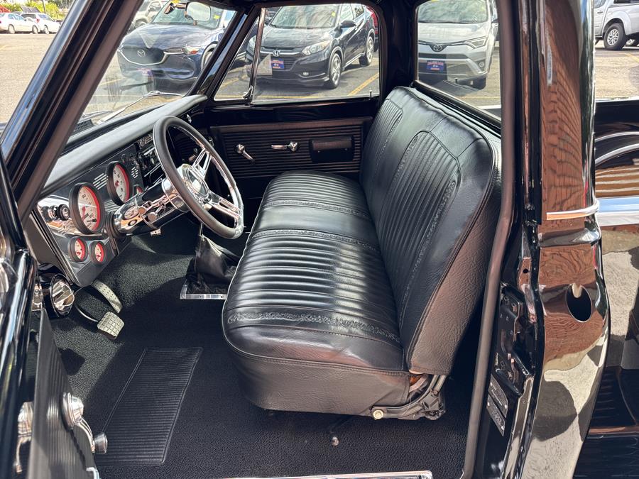 1968 Chevrolet C10 Custom Restomod, available for sale in Waterbury, Connecticut | National Auto Brokers, Inc.. Waterbury, Connecticut 1968 Chevrolet C10 Custom Restomod, available for sale in Waterbury, Connecticut | National Auto Brokers, Inc.. Waterbury, Connecticut