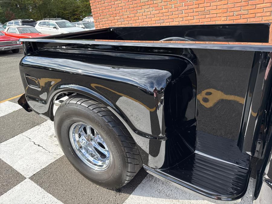 1968 Chevrolet C10 Custom Restomod, available for sale in Waterbury, Connecticut | National Auto Brokers, Inc.. Waterbury, Connecticut 1968 Chevrolet C10 Custom Restomod, available for sale in Waterbury, Connecticut | National Auto Brokers, Inc.. Waterbury, Connecticut