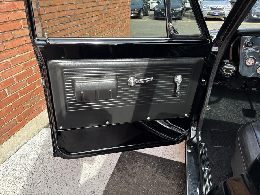 1968 Chevrolet C10 Custom Restomod, available for sale in Waterbury, Connecticut | National Auto Brokers, Inc.. Waterbury, Connecticut 1968 Chevrolet C10 Custom Restomod, available for sale in Waterbury, Connecticut | National Auto Brokers, Inc.. Waterbury, Connecticut