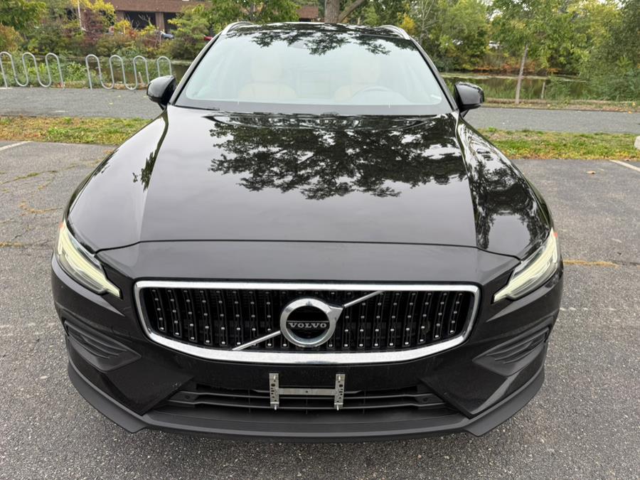 2020 Volvo V60 Cross Country
