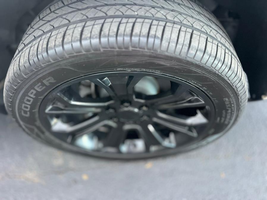 2018 Cadillac Escalade ESV 4WD 4dr Luxury, available for sale in Hialeah, Florida | The Palm Motors LLC. Hialeah, Florida 2018 Cadillac Escalade ESV 4WD 4dr Luxury, available for sale in Hialeah, Florida | The Palm Motors LLC. Hialeah, Florida