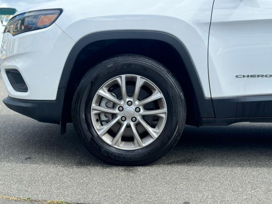 2019 Jeep Cherokee Latitude photo 4