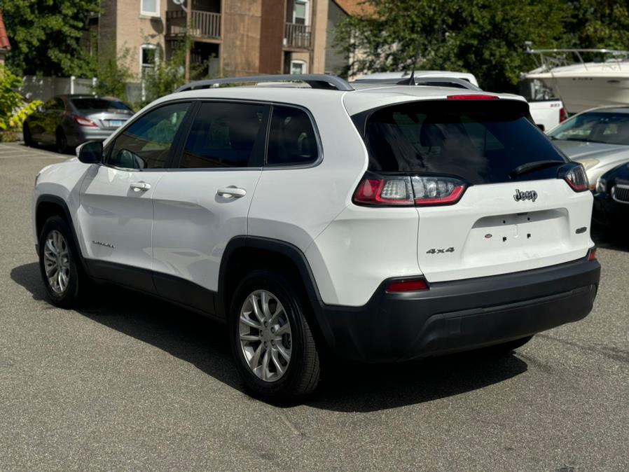 2019 Jeep Cherokee Latitude photo 3