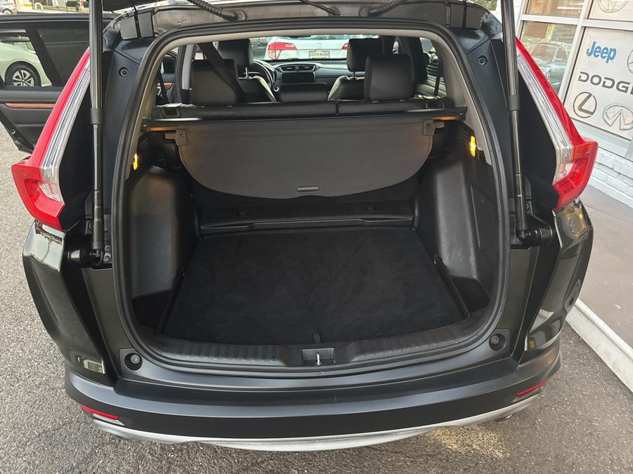 2017 Honda CR-V Touring AWD, available for sale in Milford, Connecticut | Korhan LLC DBA Superior Motors. Milford, Connecticut 2017 Honda CR-V Touring AWD, available for sale in Milford, Connecticut | Korhan LLC DBA Superior Motors. Milford, Connecticut