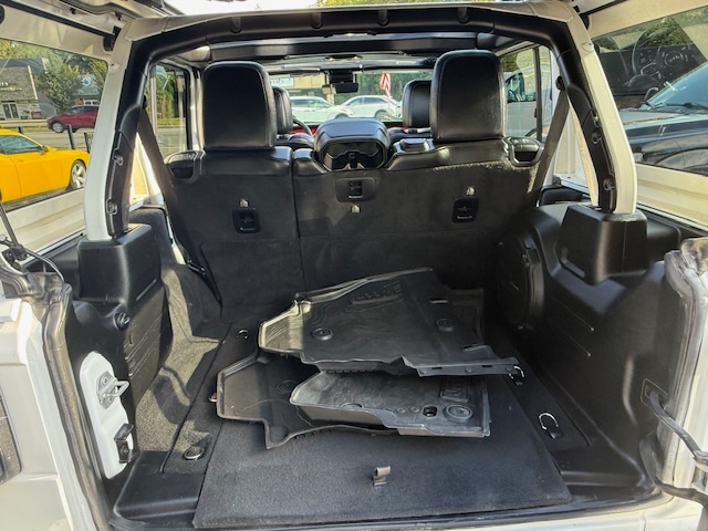 2019 Jeep Wrangler Unlimited Rubicon 4x4, available for sale in Huntington Station, New York | Huntington Auto Mall. Huntington Station, New York 2019 Jeep Wrangler Unlimited Rubicon 4x4, available for sale in Huntington Station, New York | Huntington Auto Mall. Huntington Station, New York