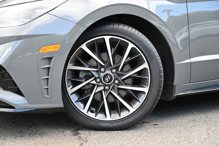 2022 Hyundai Sonata Limited 1.6T, available for sale in Waterbury, Connecticut | Highline Car Connection. Waterbury, Connecticut 2022 Hyundai Sonata Limited 1.6T, available for sale in Waterbury, Connecticut | Highline Car Connection. Waterbury, Connecticut