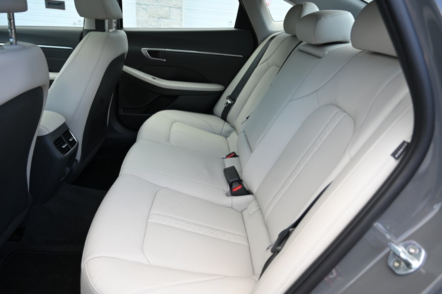 2022 Hyundai Sonata Limited 1.6T, available for sale in Waterbury, Connecticut | Highline Car Connection. Waterbury, Connecticut 2022 Hyundai Sonata Limited 1.6T, available for sale in Waterbury, Connecticut | Highline Car Connection. Waterbury, Connecticut