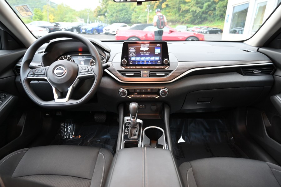 2024 Nissan Altima 2.5 SV Sedan, available for sale in Waterbury, Connecticut | Highline Car Connection. Waterbury, Connecticut 2024 Nissan Altima 2.5 SV Sedan, available for sale in Waterbury, Connecticut | Highline Car Connection. Waterbury, Connecticut