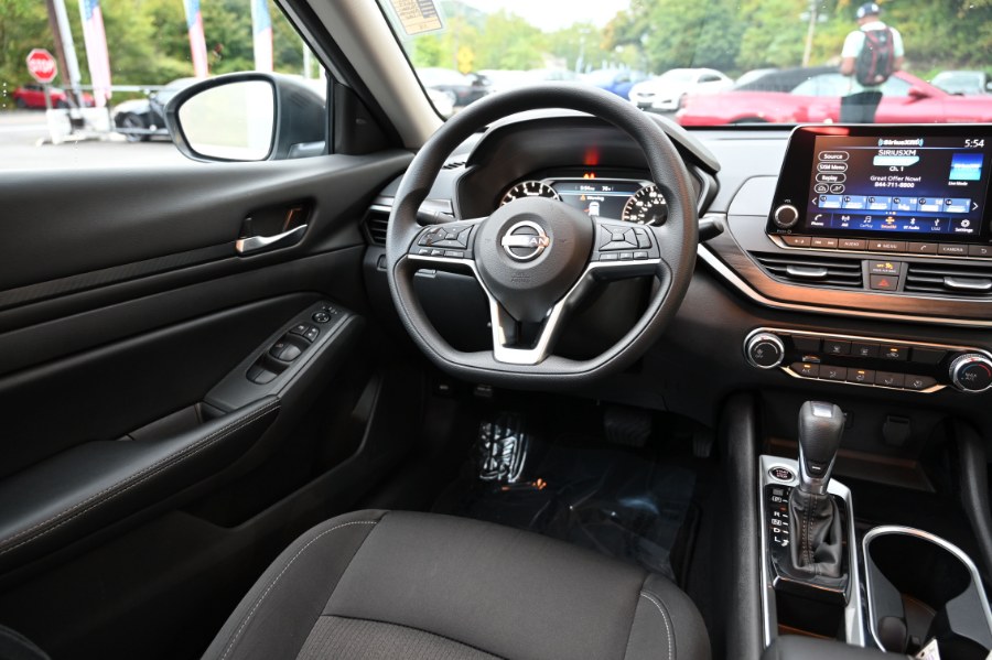 2024 Nissan Altima 2.5 SV Sedan, available for sale in Waterbury, Connecticut | Highline Car Connection. Waterbury, Connecticut 2024 Nissan Altima 2.5 SV Sedan, available for sale in Waterbury, Connecticut | Highline Car Connection. Waterbury, Connecticut