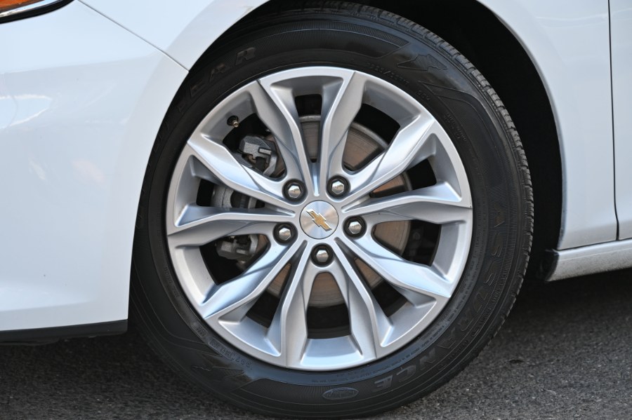 2024 Chevrolet Malibu 4dr Sdn 1LT, available for sale in Waterbury, Connecticut | Highline Car Connection. Waterbury, Connecticut 2024 Chevrolet Malibu 4dr Sdn 1LT, available for sale in Waterbury, Connecticut | Highline Car Connection. Waterbury, Connecticut