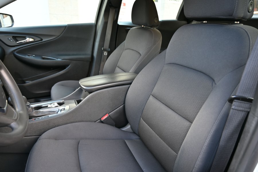 2024 Chevrolet Malibu 4dr Sdn 1LT, available for sale in Waterbury, Connecticut | Highline Car Connection. Waterbury, Connecticut 2024 Chevrolet Malibu 4dr Sdn 1LT, available for sale in Waterbury, Connecticut | Highline Car Connection. Waterbury, Connecticut