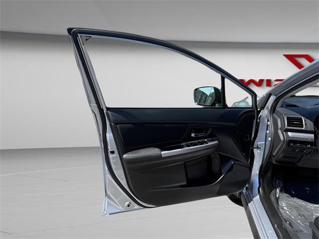 2015 Subaru Xv Crosstrek 2.0i Premium, available for sale in Stratford, Connecticut | Wiz Leasing Inc. Stratford, Connecticut 2015 Subaru Xv Crosstrek 2.0i Premium, available for sale in Stratford, Connecticut | Wiz Leasing Inc. Stratford, Connecticut