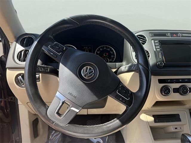 2016 Volkswagen Tiguan SE, available for sale in Stratford, Connecticut | Wiz Leasing Inc. Stratford, Connecticut 2016 Volkswagen Tiguan SE, available for sale in Stratford, Connecticut | Wiz Leasing Inc. Stratford, Connecticut