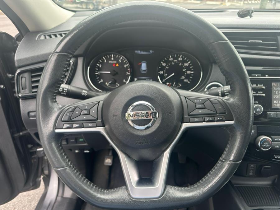 2017 Nissan Rogue 2017.5 AWD SV, available for sale in Agawam, Massachusetts | Malkoon Motors. Agawam, Massachusetts 2017 Nissan Rogue 2017.5 AWD SV, available for sale in Agawam, Massachusetts | Malkoon Motors. Agawam, Massachusetts