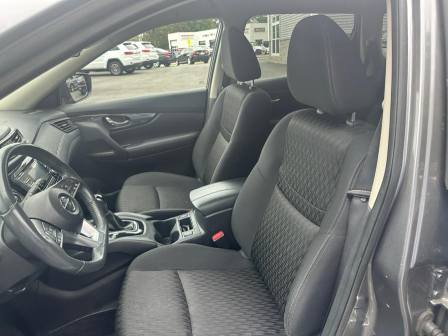2017 Nissan Rogue 2017.5 AWD SV, available for sale in Agawam, Massachusetts | Malkoon Motors. Agawam, Massachusetts 2017 Nissan Rogue 2017.5 AWD SV, available for sale in Agawam, Massachusetts | Malkoon Motors. Agawam, Massachusetts