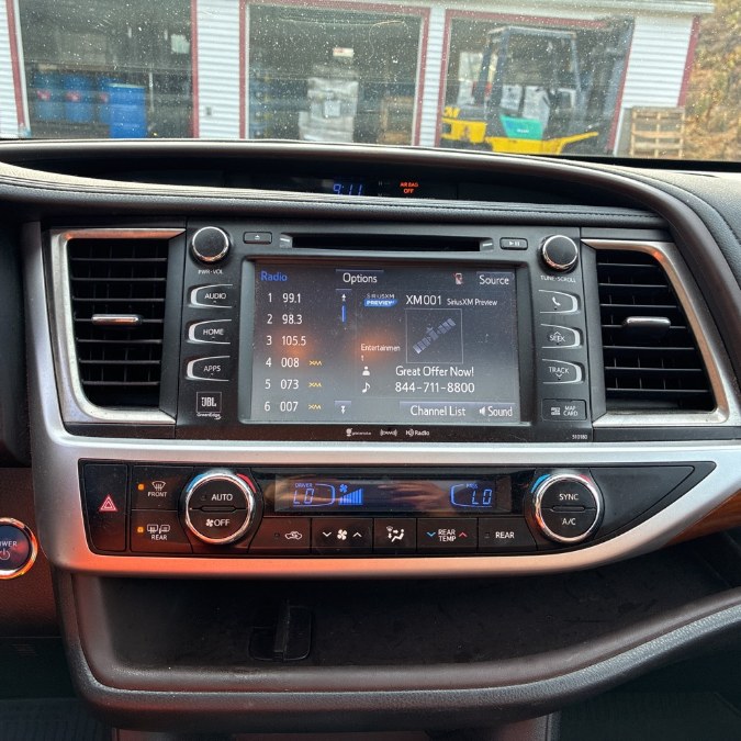 2019 Toyota Highlander Hybrid Limited Platinum V6 AWD (Natl), available for sale in Brooklyn, New York | Top Line Auto Inc.. Brooklyn, New York 2019 Toyota Highlander Hybrid Limited Platinum V6 AWD (Natl), available for sale in Brooklyn, New York | Top Line Auto Inc.. Brooklyn, New York